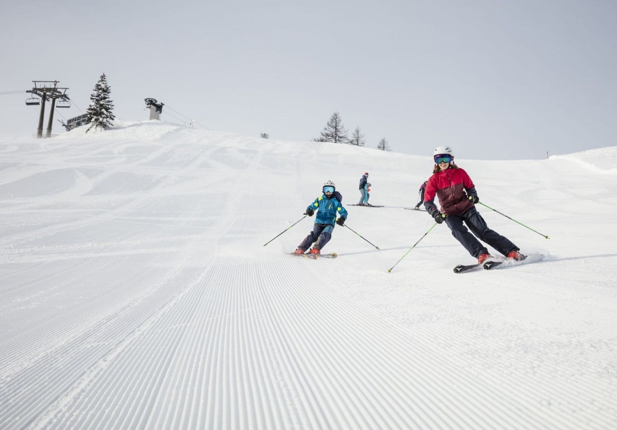 Skitag mit der Familie © JOSalzburg