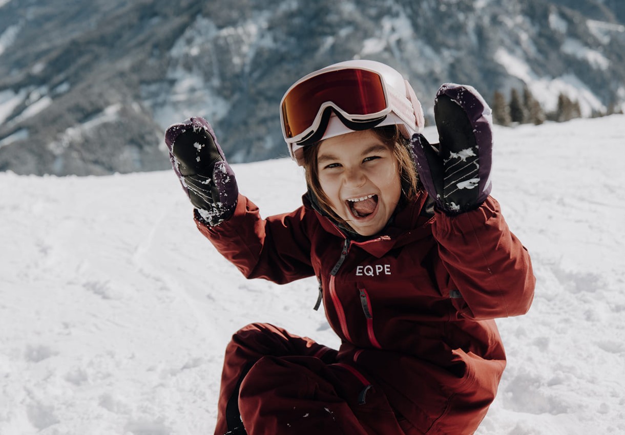Kind hat Spa&szlig; im Schnee &copy; Elisabeth Toferer