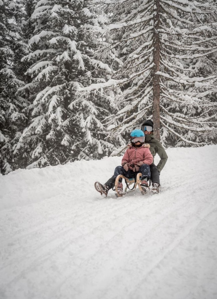 Rodeln in der Winterlandschaft © TVB Großarltal / Gipfelfieber