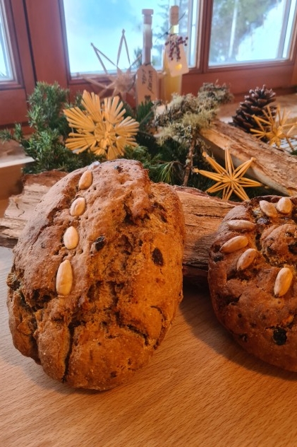 Das Brot ist auch immer ein gern gesehenes Mitbringsel bei Freunden! Das Brot ist auch immer ein gern gesehenes Mitbringsel bei Freunden!