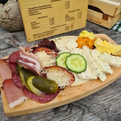 brettljause grossarl